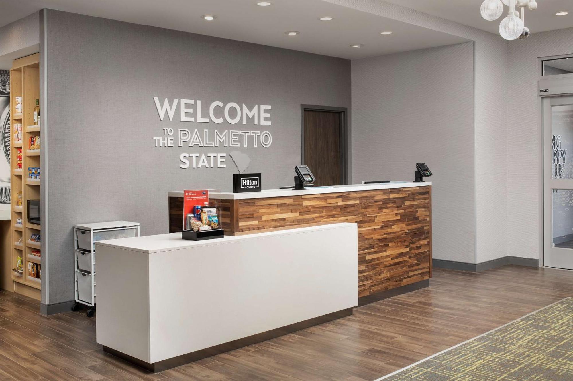 Hampton Inn & Suites Лексингтон Экстерьер фото